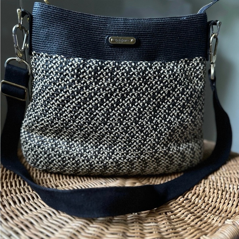 Eric Javits Crossbody Bag Black and Cream Elegant Design